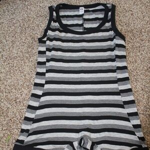 N2N, Black, Grey and white Singlet, Large